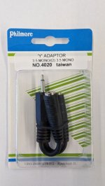 Mono Y Adapter, (3.5mm) 1/8" Mono Plug to (2) Jacks