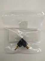 90° RCA Jack to RCA Plug Adaptor - Gold Plated (Right Angle)