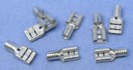 Quick Connect Female Non-Insulated 12-10Awg 0.250" (15Pk)