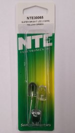 10mm Super Bright Yellow Green LED 1300mcd (3Pk) Clear Lens