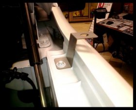 NMO Fender Bracket Ford F-150 2009-2014, Expedition 2009-2014