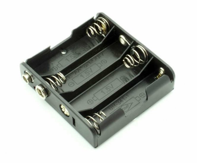 4 \"AA\" Battery Holder (9-Volt Snap)