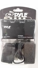 Ultra Compact Phono Turntable Pre-Amplifier w/ 9 V Battery Comp