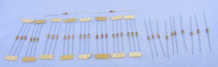 1/4W Carbon Film Resistor Kit: 8.2K-330K 3ea of 17 Values (36Pk)