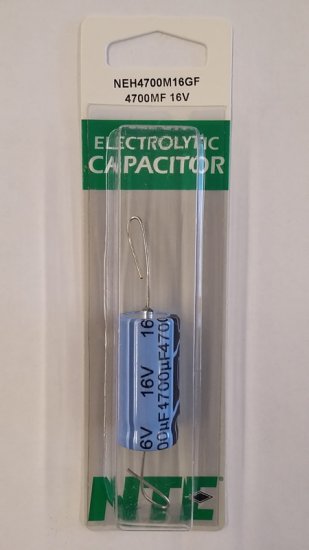 4,700uf 16V Axial Lead Electrolytic Capacitor